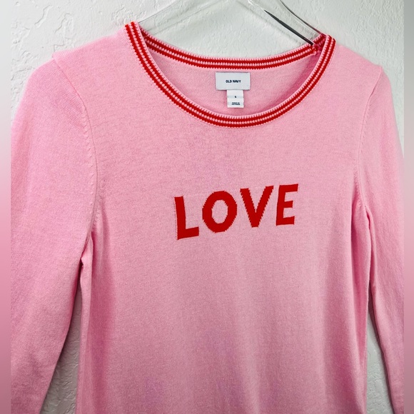 - Old Navy Pink and Red “LOVE” Crewneck Pullover Long Sleeve Sweater Size … - Picture 13 of 13